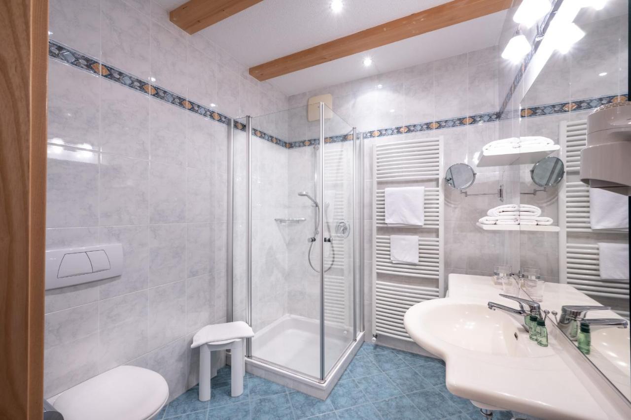 Hotel Gasthof Waldschenke Marlengo Bagian luar foto